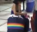 Paris Hilton arrive à l'aéroport LAX de Los Angeles, en compagnie de son boyfriend, le vendredi 21 septembre 2012.
