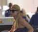 Paris Hilton arrive à l'aéroport LAX de Los Angeles, le vendredi 21 septembre 2012.