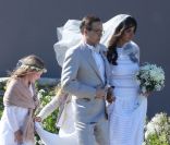 Mariage d'Anissa et Jean-Luc Delarue, le 12 mai 2012 à Belle-Ile-en-Mer. L'animateur était déjà très malade