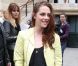 Kristen Stewart, stylée pour assister au défilé Balenciaga printemps-été 2013. Paris, le 27 septembre 2012.