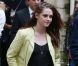 Kristen Stewart à l'issue du défile Balenciaga printemps-été 2013 à Paris. Le 27 septembre 2012.