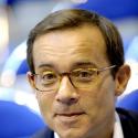 Jean-Luc Delarue : Déterminé, son père va se rendre au cimetière de Thiais