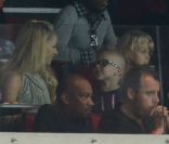  Helena Seger et ses fils Vincent et Maximilian le 26 août 2012 au Parc des Princes à Paris 