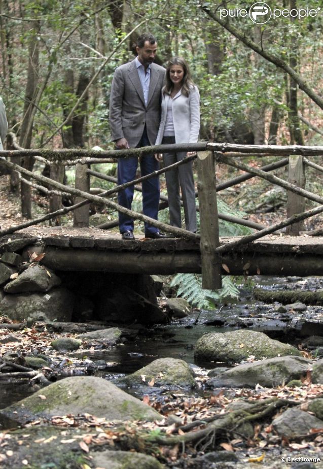 AGENDA DE LOS PRINCIPES DE ASTURIAS - Página 91 946028-la-princesse-letizia-et-le-prince-637x0-1