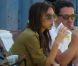 Exclusif - Victoria Beckham, habillée d'un mini-short en jean, profite du soleil en regardant deux de ses trois garçons Romeo et Cruz jouer au football. Los Angeles, le 23 septembre 2012.