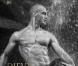 Scott Lavalla pose dans l'édition 2013 des Dieux du stade - Couverture du calendrier 2013