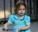 Les filles de Sarah Jessica Parker, Marion et Tabitha font de la trottinette et se défoulent dans un parc avec leurs amies sous les yeux de la nounou, le 5 octobre 2012 à New York