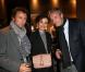 Alexandre Brasseur, Amelle Chahbi et David Brécourt au vernissage de l'exposition D'un pôle à l'autre à Paris, le 1er octobre 2012.