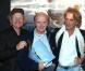 Philippe Poupon, Jean-Louis Etienne et Titouan Lamazou au vernissage de l'exposition D'un pôle à l'autre à Paris, le 1er octobre 2012.
