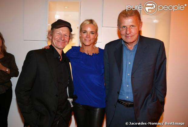 Philippe Poupon, Géraldine Danon et Patrick Poivre d'Arvor au vernissage de l'exposition D'un pôle à l'autre à Paris, le 1er octobre 2012.