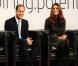 Le prince William et son épouse Kate Middleton ont rencontré les joueurs de la sélection britannique lors de l'inauguration du centre d'entraînement des Three Lions, le St George's Park à Burton-upon-Trent le 9 octobre 2012