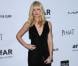 Beth Behrs à la soirée de gala de l'amfAR à Los Angeles le 11 octobre 2012.