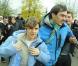  Yekaterina Samutsevich, membre des Pussy Riot, a été libérée le 10 octobre 2012 : la justice de Moscou a révisé sa condamnation à deux ans de camp en sursis. Ses deux partenaires restent quant à elles en détention. 