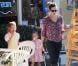 Jennifer Garner et ses filles Violet et Seraphina à Los Angeles, le 17 octobre 2012