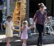Jennifer Garner et ses filles Violet et Seraphina à Los Angeles, le 17 octobre 2012