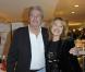 Alain Delon et Nicole Calfan, de passage au Drugstore Publicis à Paris, pour dédicacer le livre de cette dernière,  Lettre entr'ouverte à Alain Delon , le mardi 30 octobre 2012.