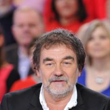 Olivier Marchal participe à l'émission <em>Vivement dimanche</em> enregistrée le mardi 30 octobre au Studio Gabriel, à Paris. Diffusion le dimanche 4 novembre 2012.