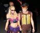 Paris Hilton et River Viiperi à la soirée Halloween au manoir Playboy à Beverly Hills le 27 octobre 2012.