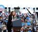 Eva Longoria dans le Nevada oeuvre pour la réélection de Barack Obama lors d'un meeting. Le 1er novembre 2012
