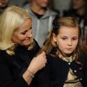 Princesse Ingrid, 8 ans : Mobilisée avec sa maman pour le Nobel de la Paix