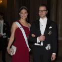 Victoria et Madeleine de Suède : Divin final rouge et gris pour les Nobel 2012