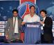 Zlatan Ibrahimovic lors de sa présentation officielle au Parc des Princes en présence de Leonardo et Nasser Al-Khelaifi le 18 juillet 2012