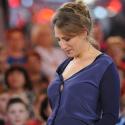 Maud Fontenoy, enceinte, annonce la nouvelle et expose ses premières rondeurs