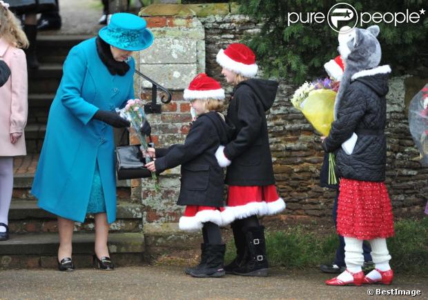 CASA REAL BRITÁNICA - Página 58 1013311-la-reine-elisabeth-ii-d-angleterre-la-620x0-1