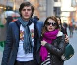 Emma Roberts : De la Jamaïque à New York, elle ne se sépare plus de son amoureux