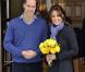  Le duc et la duchesse de Cambridge à la sortie de l'hôpital King Edward Vii, à Londres, le 6 décembre 2012. Kate Middleton donnera naissance au premier enfant du couple en juillet 2013. 