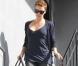 Charlize Theron sortant d'un cours de danse à Beverly Hills le 1er février 2013 : sa coupe garçonne lui va à ravir