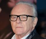 Anthony Hopkins : ''J'ai décidé d'arrêter de boire, ce qui m'a sauvé la vie''