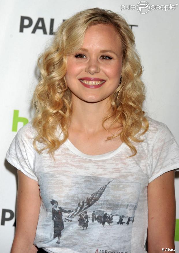 Alison Pill From The Newsroom Also Had Some Great Plots In Dear Wendy Watchitfortheplot