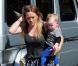 Hilary Duff : Toujours lookée, elle emmène son petit Lucas à un anniversaire