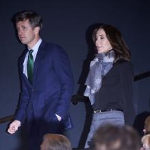 <p>La princesse Mary et le prince Frederik de Danemark prenaient part à la présentation à Copenhague des mémoires de Kofi Annan, <em>Interventions: A Life in War and Piece</em>, le 19 mars 2013 au Diamant Noir (Bibliothèque royale).</p>