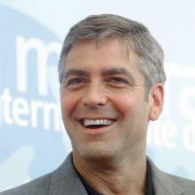 George Clooney lors du photocall pour Intolérable Cruauté à Venise, le 3 septembre 2003.
