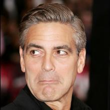 George Clooney au Mann's Chinese Theatre, Hollywood, en avril 2007.