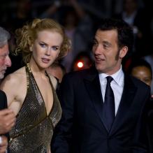 Clive Owen et Nicole Kidman main dans la main pour Hemingway &amp; Gellhorn au Festival de Cannes 2012.