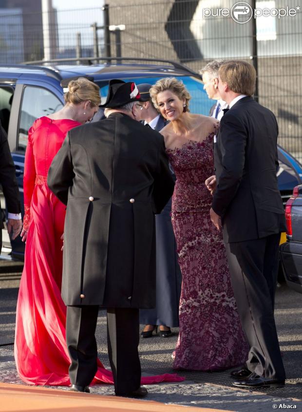 ENTRONIZACIÓN DEL REY GUILLERMO A. DE HOLANDA - Página 63 1115725-dutch-king-willem-alexander-queen-620x0-1