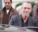 Hugh Laurie sort des studios de la radio RTL à Paris, le 29 avril 2013.