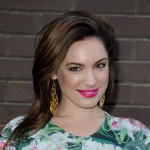 La voluptueuse Kelly Brook complète le top 5 du classement des femmes les plus sexy de 2013 selon le magazine FHM.