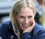 Elizabeth II lookée campagne et Zara Phillips en mode mécano à Windsor