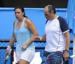 Roland-Garros : Marion Bartoli au plus mal, son père Walter se 'fait du soucis'