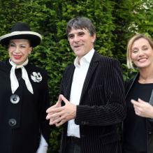 Geneviève de Fontenay, Tex, Manon Saidani à la soirée de lancement de "Ma Chaîne Voyance.tv" à l'hôtel Renaissance Parc à Paris le 27 mai 2013. Ma Chaine Voyance.tv a pour première destination la toile sous forme d'une Web TV qui évoluera vers une antenne continue diffusée sur les réseaux ADSL.