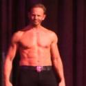 Ian Ziering (Beverly Hills) : Premières images du nouveau et sexy chippendale !