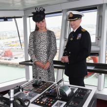 Kate Middleton a même eu droit à une visite guidée du Royal Princess, dernier-né de la flotte de la compagnie Princess Cruises, dont elle assurait le baptême le 13 juin 2013 à Southampton.