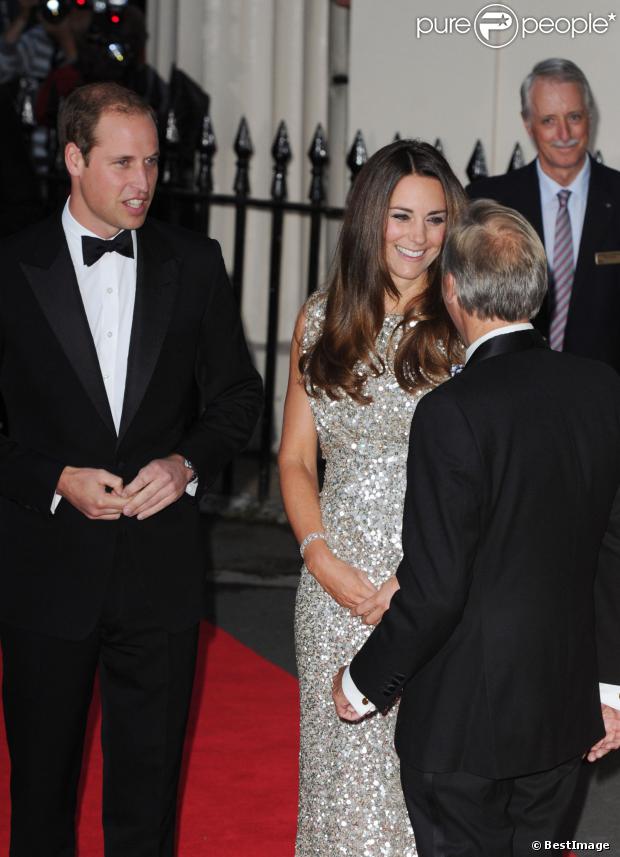 CASA REAL BRITÁNICA - Página 12 1236411-le-prince-william-et-la-duchesse-de-620x0-1