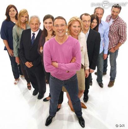 Julien Courbet et toutes son équipe de service maximum