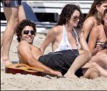 Adrian Grenier