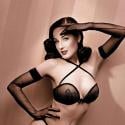 PHOTOS : Dita von Teese, toujours plus sexy, vous présente ses... Wonderbra !